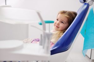 toddler at dentist 